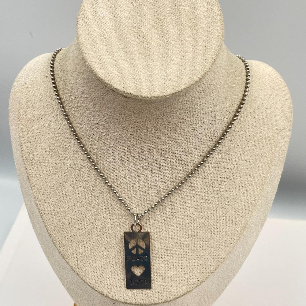 Vintage Peace Love Necklace Silver Tone Ball Bead Chain Rectangular‎ Pendant